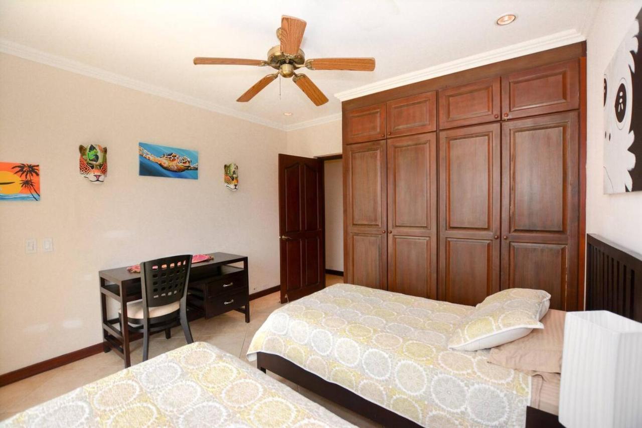 Exquisitely Decorated 5Th-Floor Aerie With Views Of Two Bays In Flamingo Villa Playa Flamingo Luaran gambar