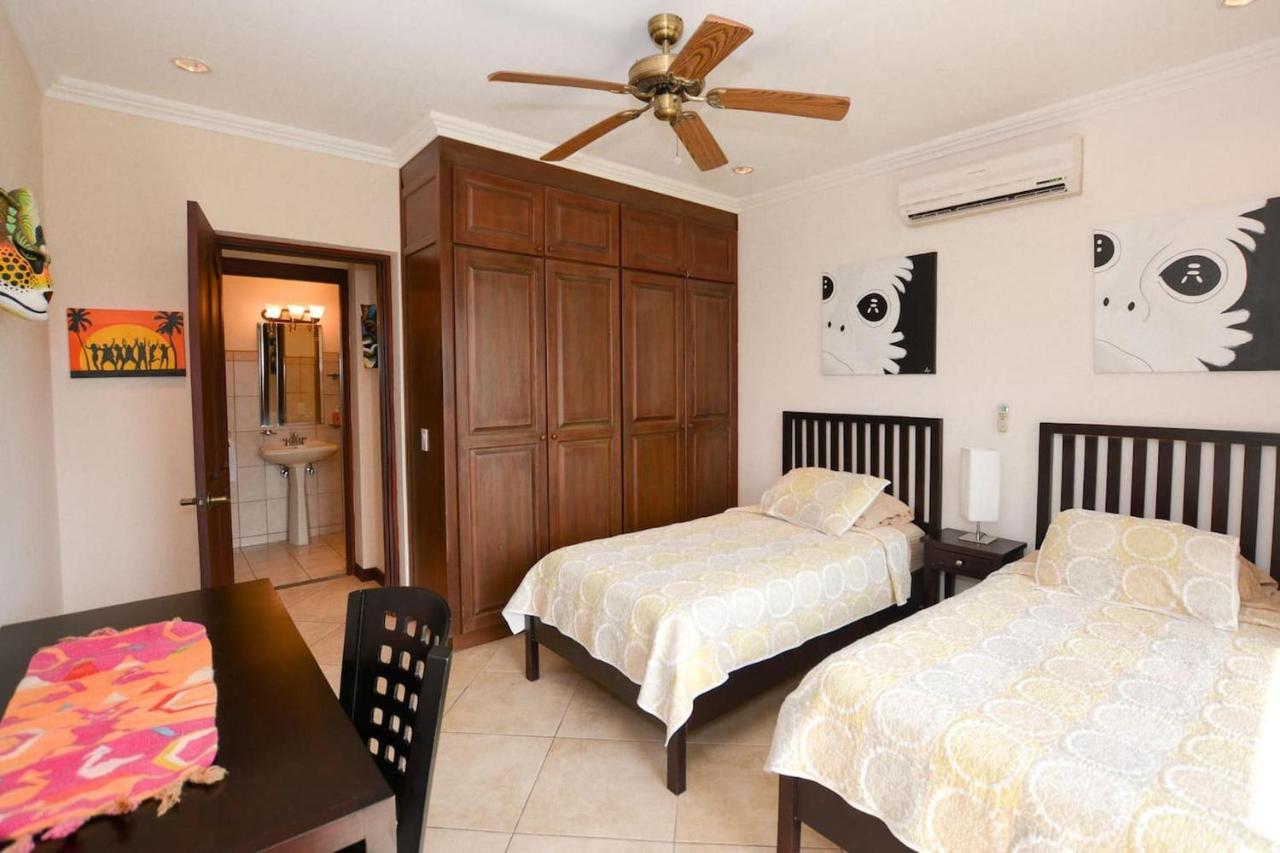 Exquisitely Decorated 5Th-Floor Aerie With Views Of Two Bays In Flamingo Villa Playa Flamingo Luaran gambar
